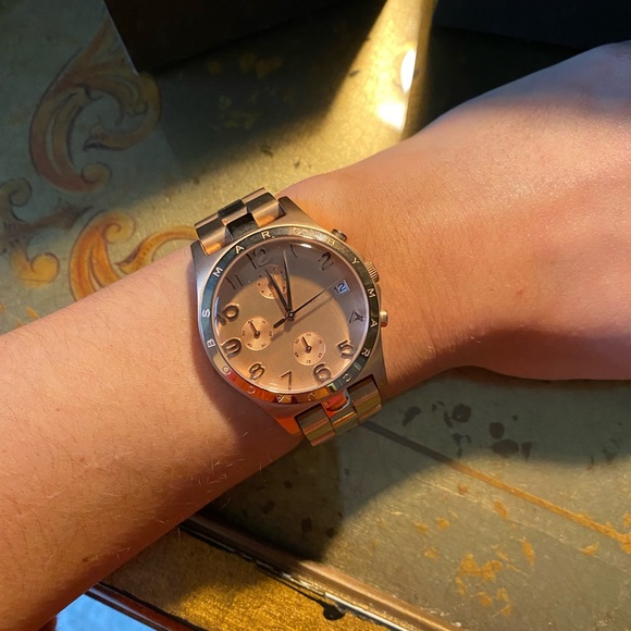 MARC by Marc Jacobs Watch - Picture 5 of 6